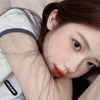 明星代言又出大瓜：离婚传闻疯传，品牌连夜解约，连续多日